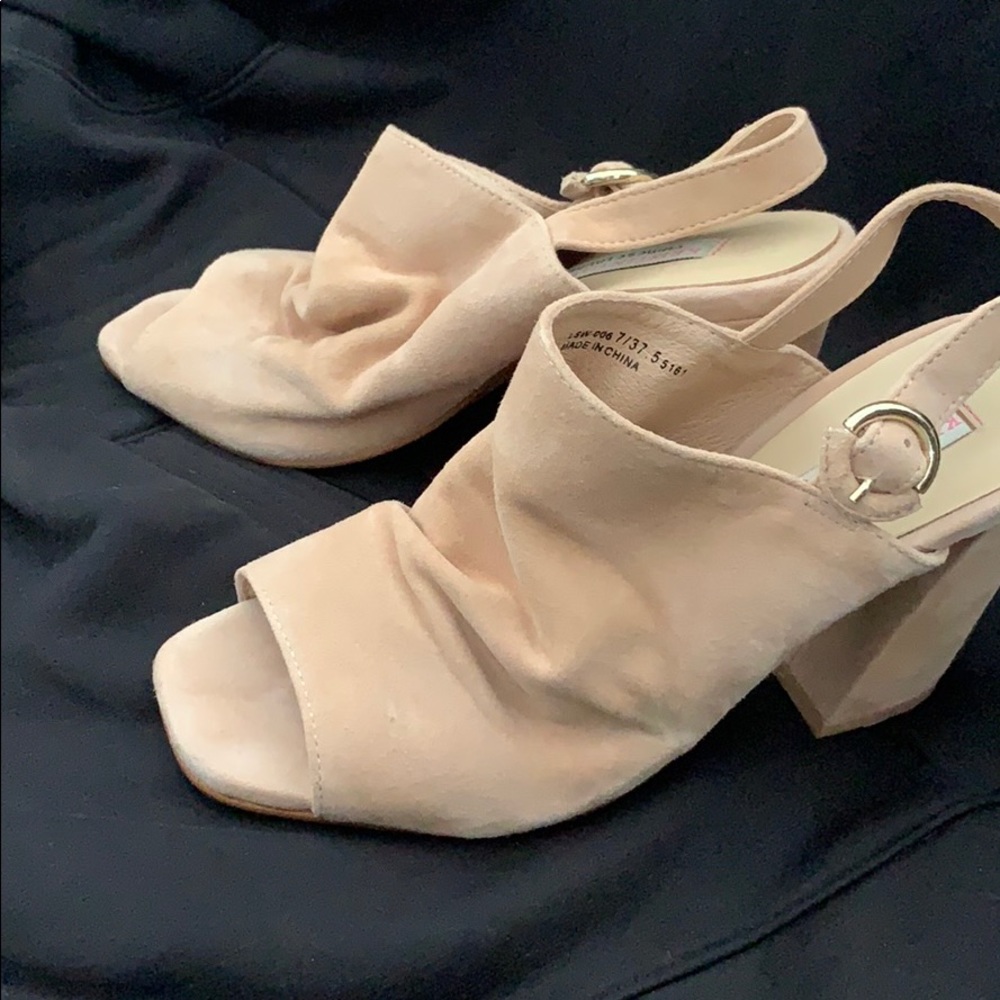 Light pink high heels